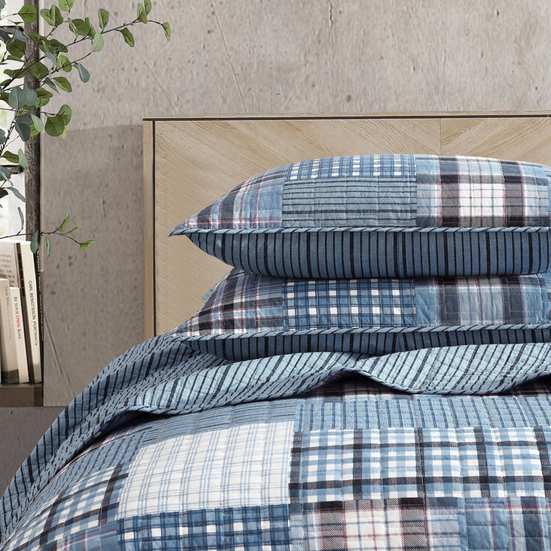 Hawthorne Blue Cotton Twin Reversible Quilt Set