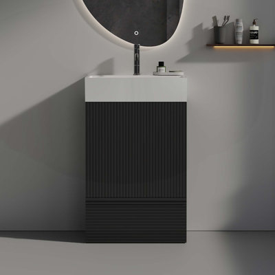 Meuble-lavabo autoportant moderne avec caractéristiques haut de gamme et rangement pratique