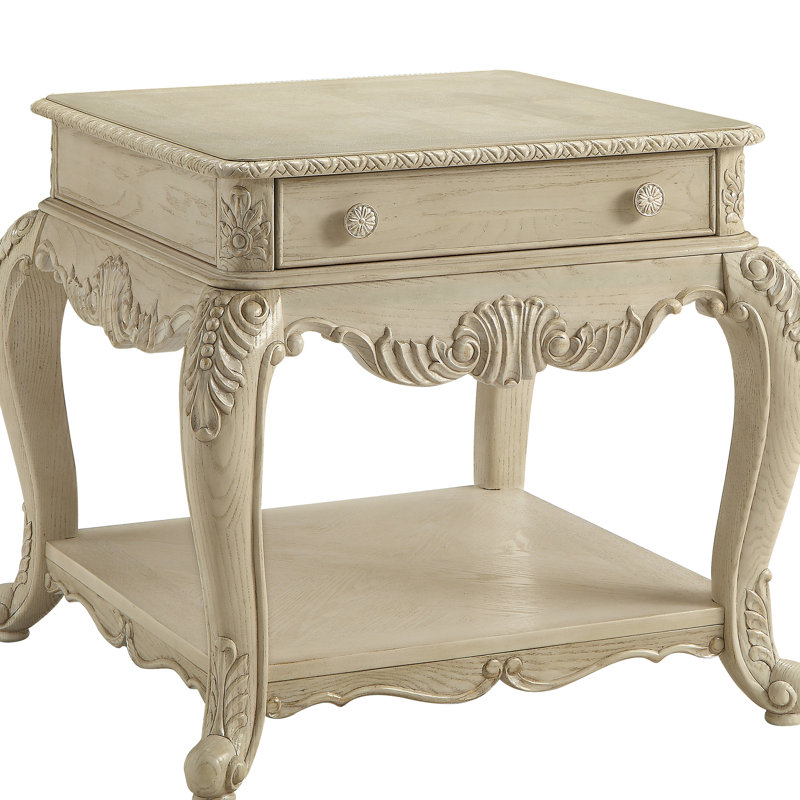 Table de bout blanche antique avec un tiroir spacieux et une tablette inférieure