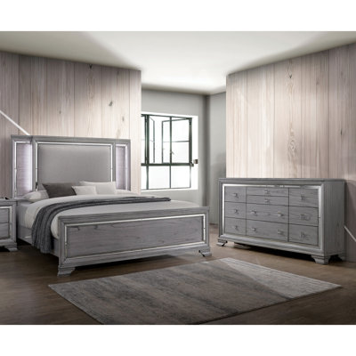 Meaghann 2-Piece Bedroom Set