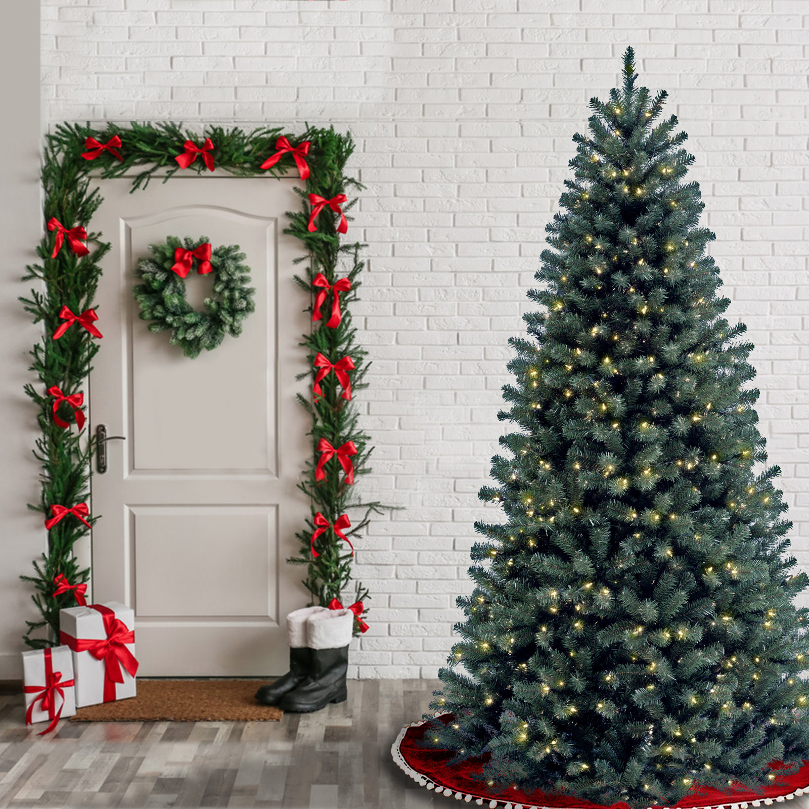 Pre-Lit Spruce Christmas Tree, 6.5'