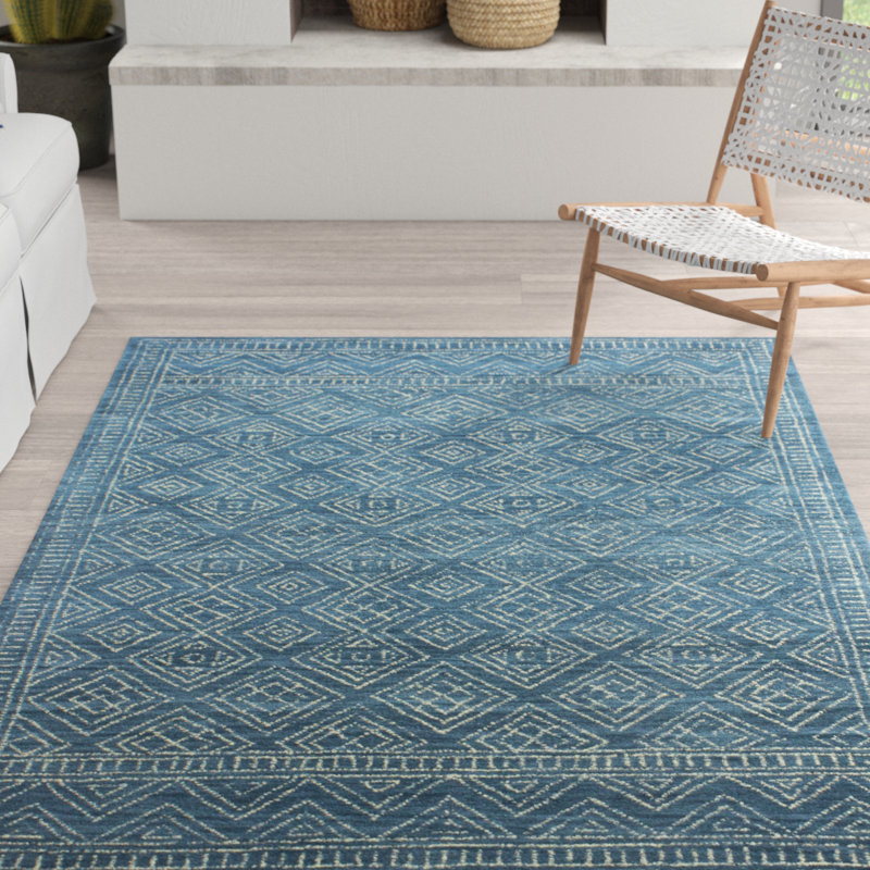 Kory Geometric Handmade Looped/Hooked Wool Azure Area Rug, Rectangle 5' x 7'6"
