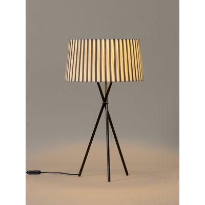 Metal Tripod Lamp