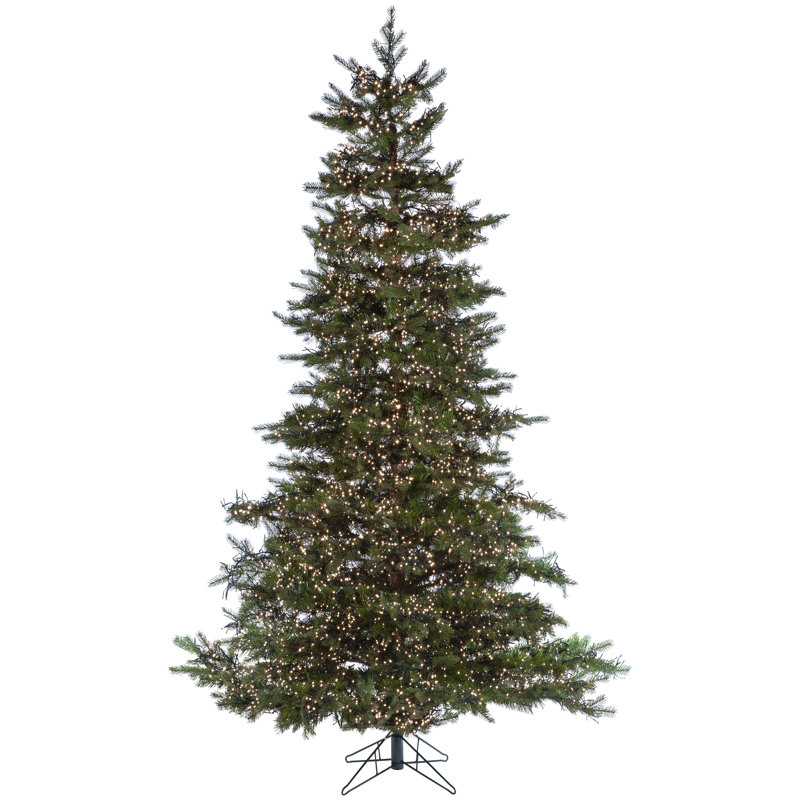 Spectacular 9 Foot Natural Cut Monaco Pine With Cluster Led Lights