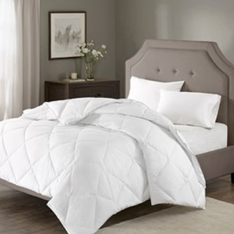 Luxurious White Cotton King Down Alternative Duvet with Diamond Quilting