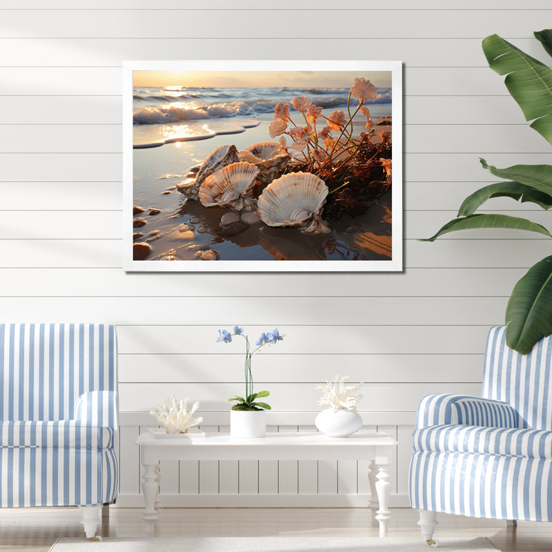 «Beach Photo Seashell Collage IV», reproduction sur toile, H 24 po x l 32 po x P 1 po, Blanc