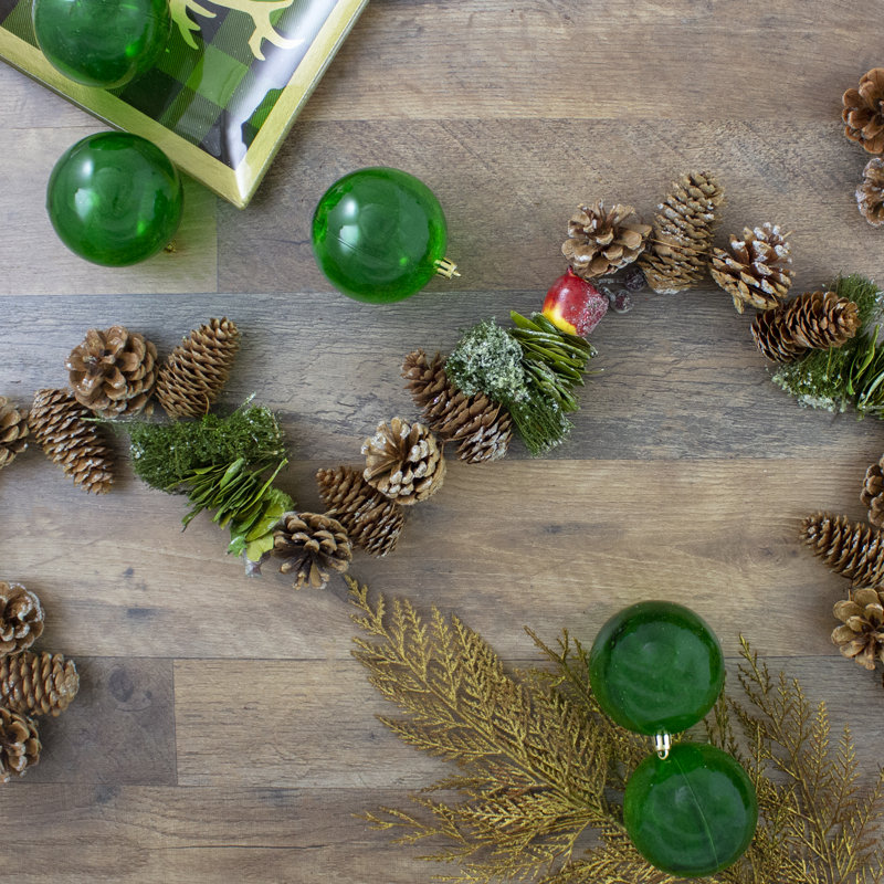 Guirlande de Noël artificielle pomme de pin 5 pi x 5,25 po - non éclairée
