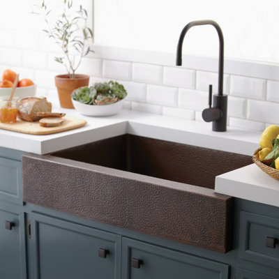 Farmhouse 33" L x 22" W Apron Kitchen Sink