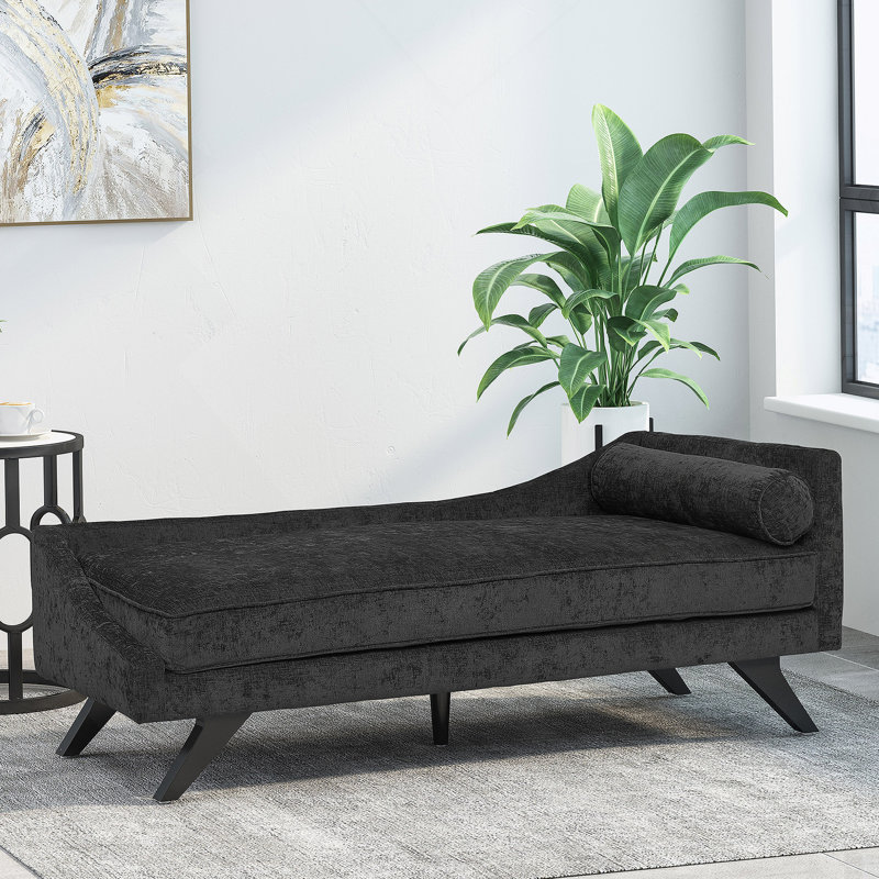 Chaise longue rembourrée avec petit coussin décoratif