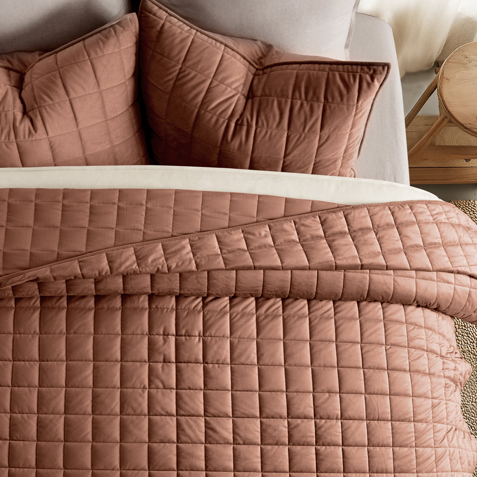 Velvet Quilt Set, Queen Quilt + 2 Standard Shams, Terracotta Clay