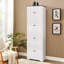 Grande armoire de rangement polyvalente avec de grands compartiments et des portes pour le rangement organisé