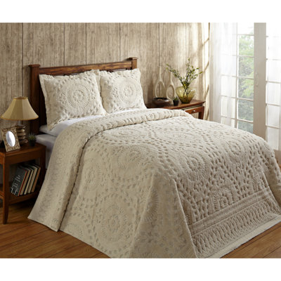 Rio 100% Cotton Chenille Tufted Bedspread, Traditional Medallion Design, Soft Breathable All-Season Machine Washable Coverlet, OEKO-TEX Certified, King Size, Ivory