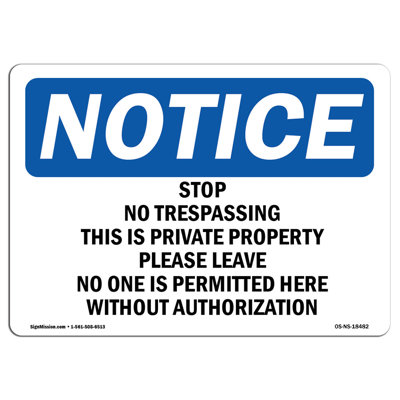 «Stop No Trespassing This is Privé»