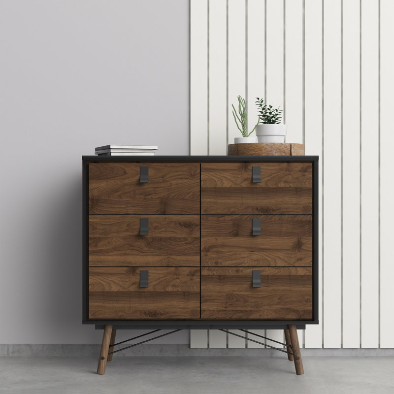 Levine 101.8cm W 6 - Drawer Chest of Drawers, Black/Walnut