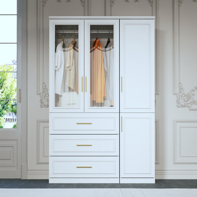 Armoire à trois portes avec panneaux de verre, poignées dorées et beaucoup de rangement - Design moderne avec deux tringles et tiroirs
