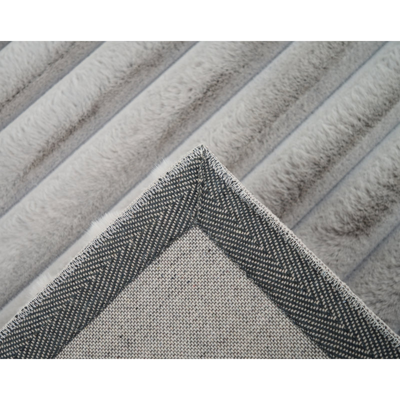 Nickole Collection Silver Ultra Soft Ribbed Faux Fur Area Rug, Runner 2'3" x 8'