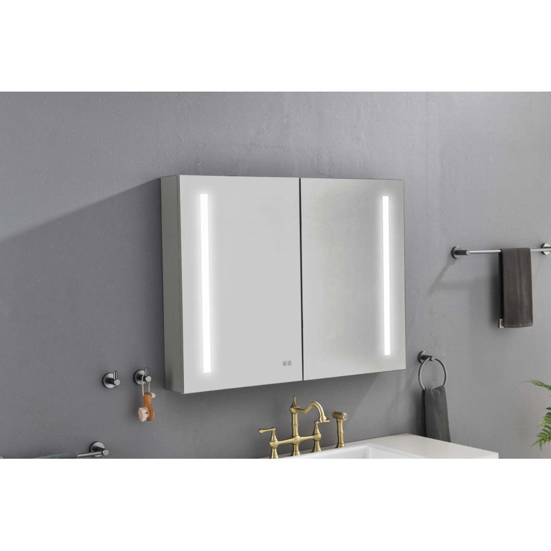 Armoire à pharmacie 40 po x 30 po à DEL avec miroir, douilles, à intensité variable et anti-buée