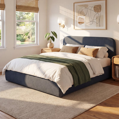 Daphne 37" Platform Bed