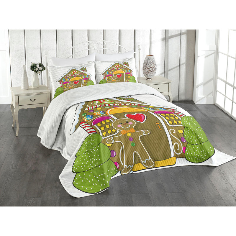 Ambesonne Gingerbread Man Bedspread Set Candy House Multicolor, King Bedspread + 2 Standard Shams