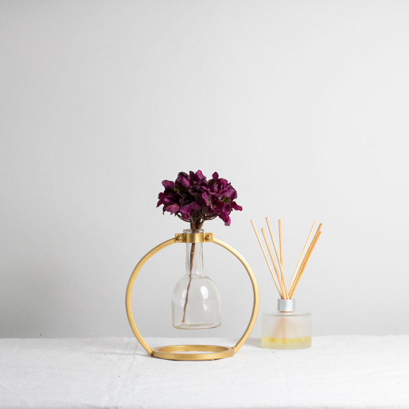 Nicol Metal Table Vase