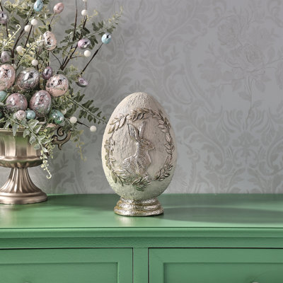 Oeuf royal 8,5 "en résine avec lapin