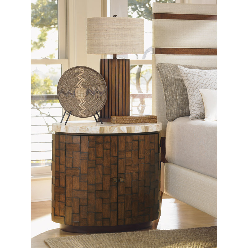 Island Fusion Banyan Oval Accent Table