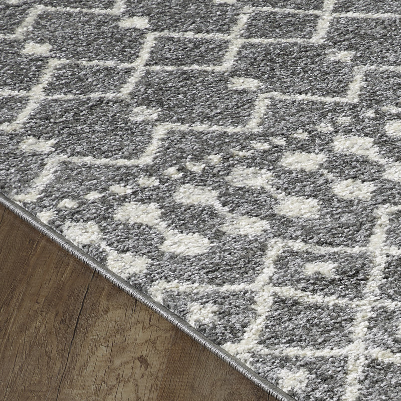 Braided Gray Geometric 5' x 7' Easy Care Synthetic Rug