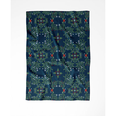 Winter Mistletoe Holiday Velveteen Throw