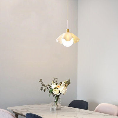 Luminaire suspendu fleur lait blanc