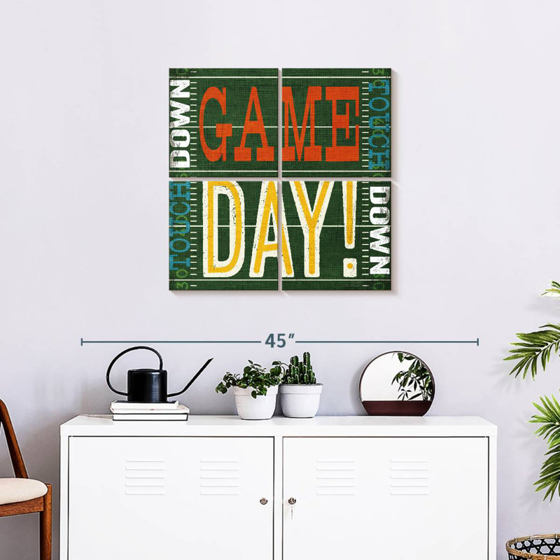 Kema Football Typographie II, H 26 po x l 26 po