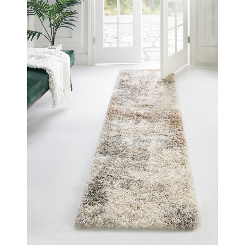 Tapis abstrait en polypropylène tissé à la machine en beige / kaki, Tapis de couloir 2 pi 7 po x 13 pi