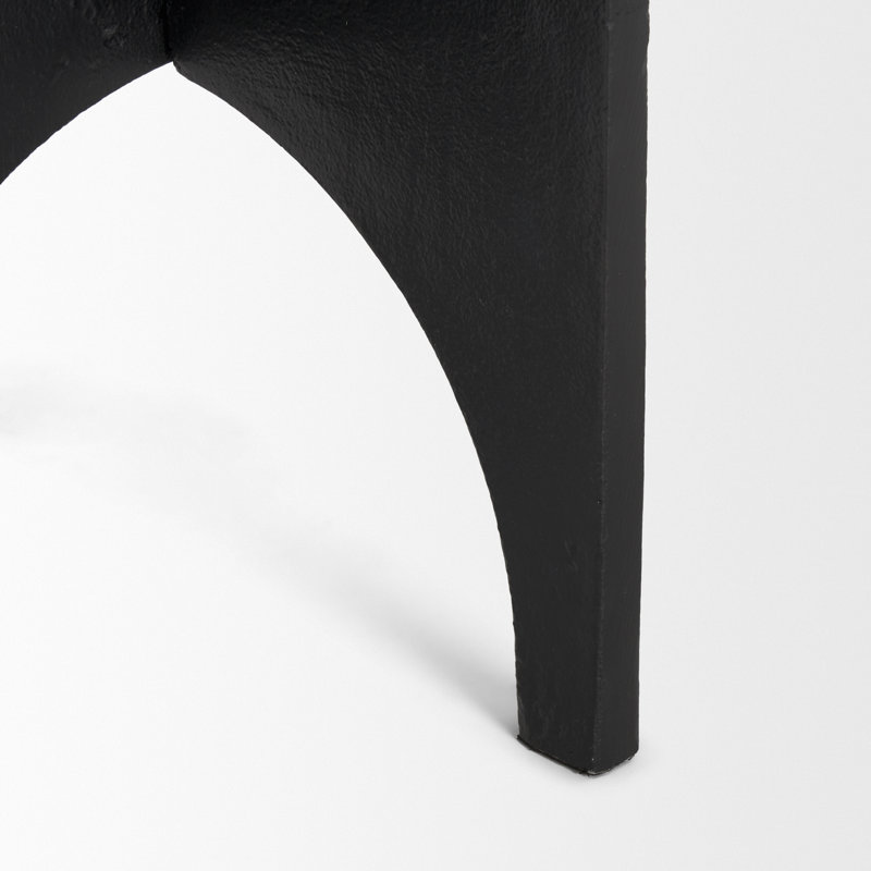 Table d'appoint Inda, noir mat | Métal, tables d'appoint, arrière-pays moderne | Moderne