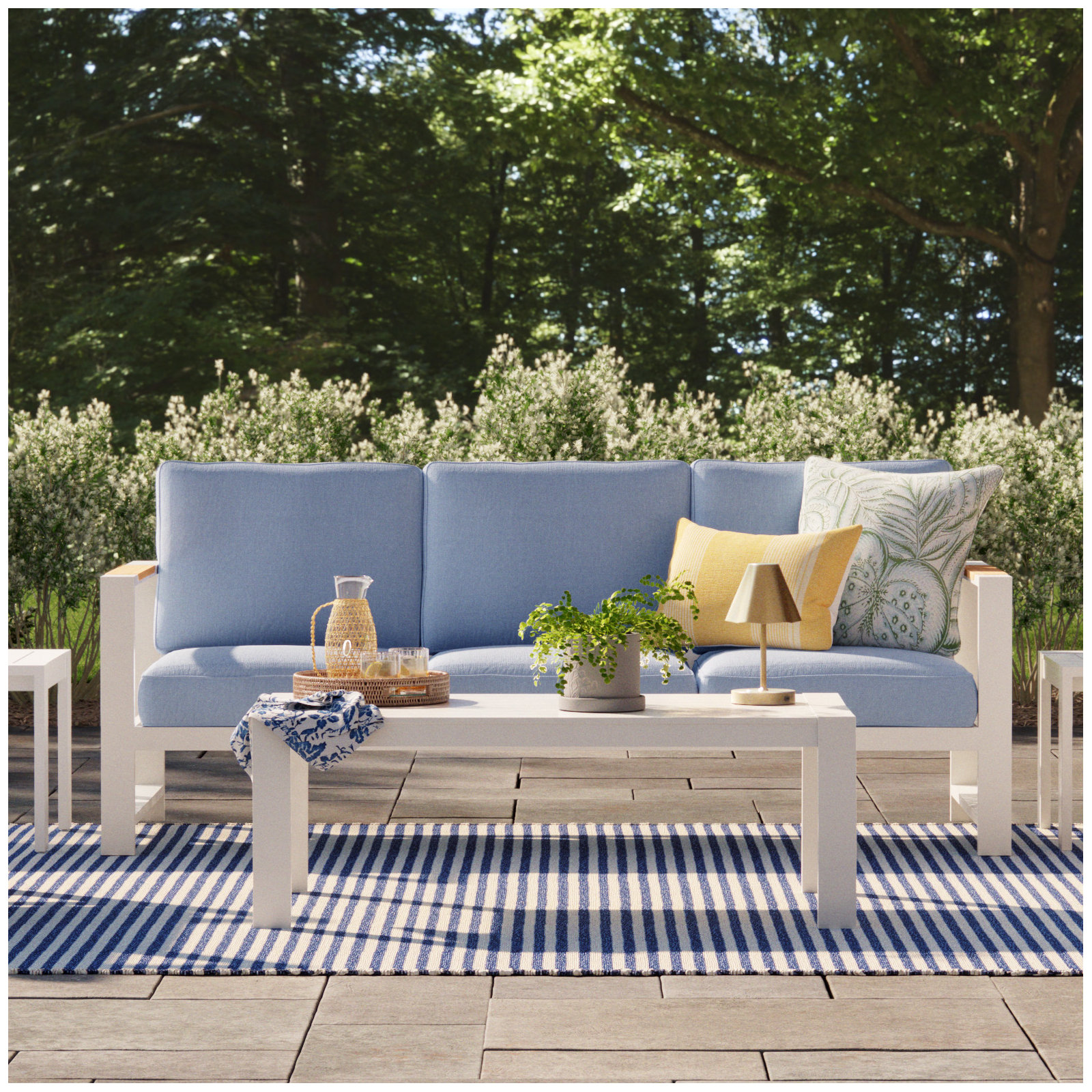 Brocka Handmade Indoor/Outdoor Rug, Rectangle 8'10" x 11'9"