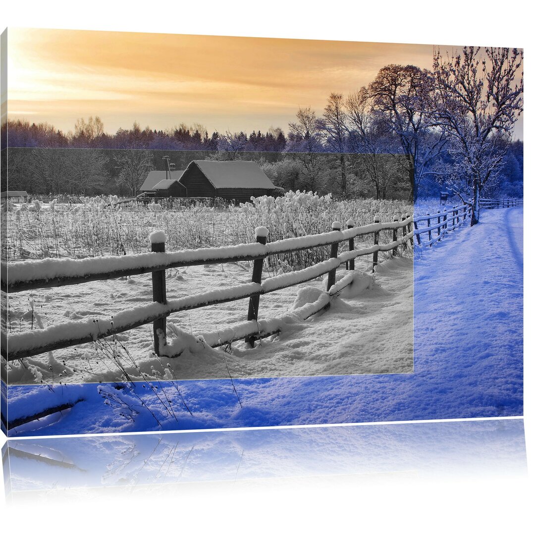 Leinwandbild Holzhaus in Landschaft