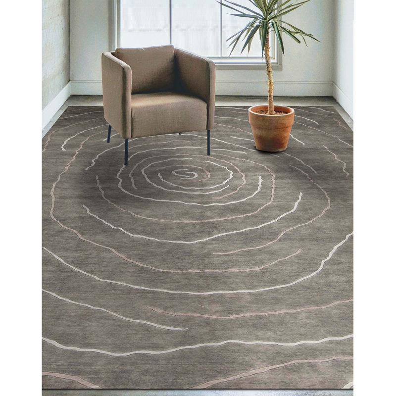 Himalayan Abstract Area Rug in Gray