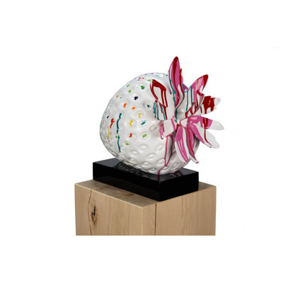 Avalynne Figurines & Sculptures