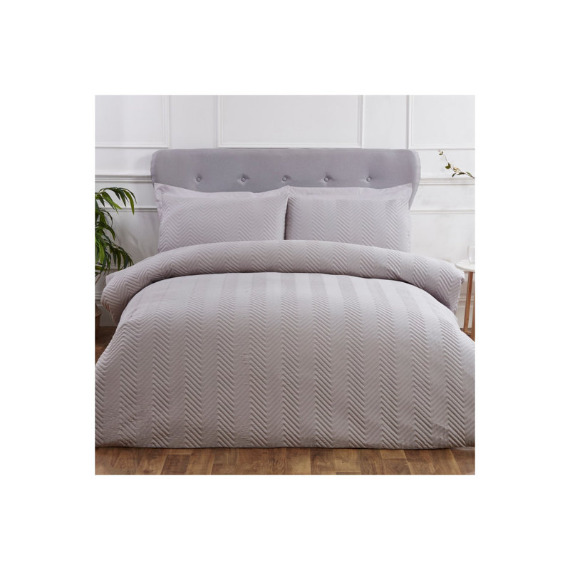 Bogusz Polyester Solid Colour Duvet Cover Set with Pillowcases, Silver, Super King - 2 Standard Pillowcases