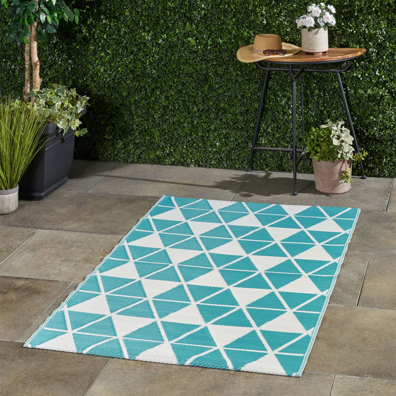 HERRINGBONE 4" X 6" PP RUG