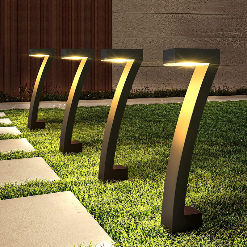 Solar Powered Integrated LED Pathway Light Pack