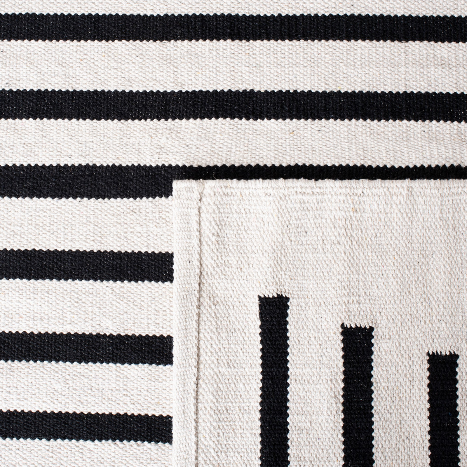 Mando Ivory Black Hand-Woven Striped Cotton Rug, Rectangle 3' x 5'