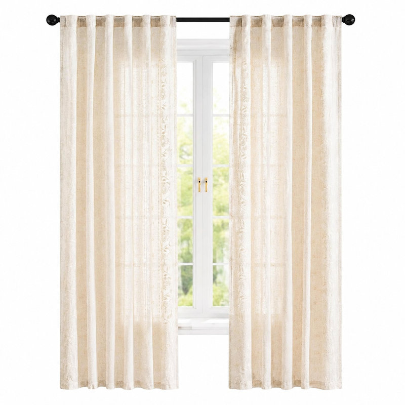 Rideaux floraux pour le salon
