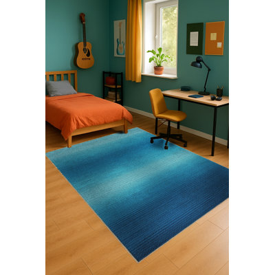 Tapis tissé traditionnel bleu marine Mosso