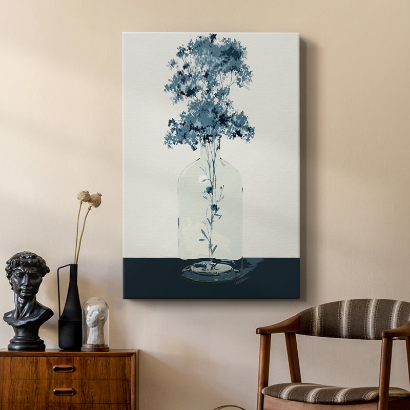 Bouteille de dentelle I - galerie Cavas sur mesure, H 18 po x l 12 po