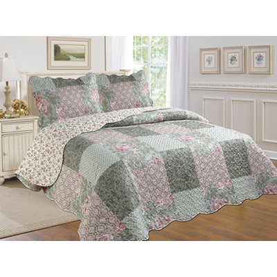  Microfiber Reversible Quilt Set