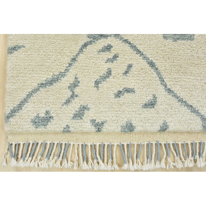 Tapis marocain en laine noué à la main en blanc