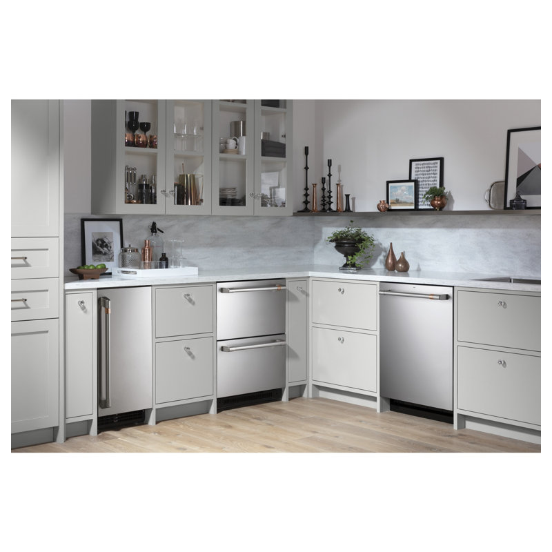 5.7 cu. ft. Undercounter Mini Fridge, Matte White