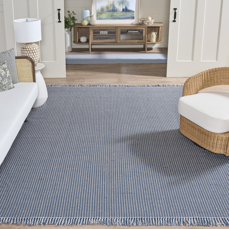 Tapis ivoire / bleu marine en coton tissé à la main Bester, Rectangle 8 pi x 10 pi
