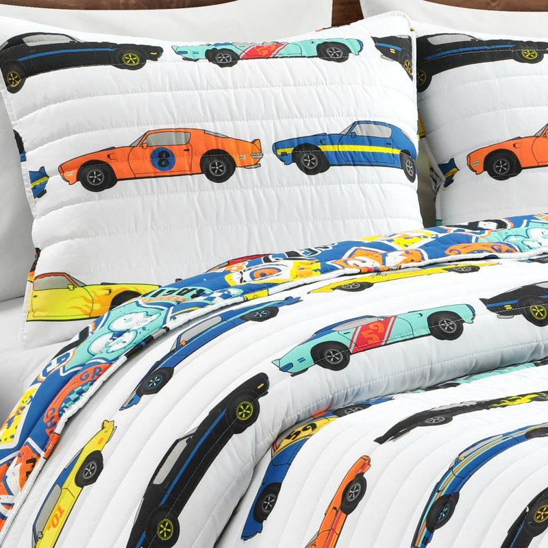 Race Cars Quilt Set, Full/Queen Quilt + 2 Shams, White/Multi
