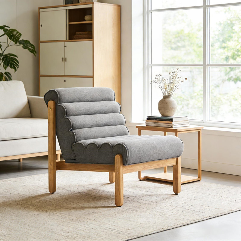 Chaise d'appoint rembourrée Fluffy, Coussin gris foncé / structure naturelle