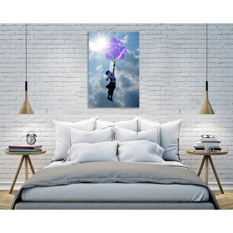 «Flying Balloon Girl In The Clouds», toile tendue par Banksy, H 30 po x l 20 po x P 1,5 po